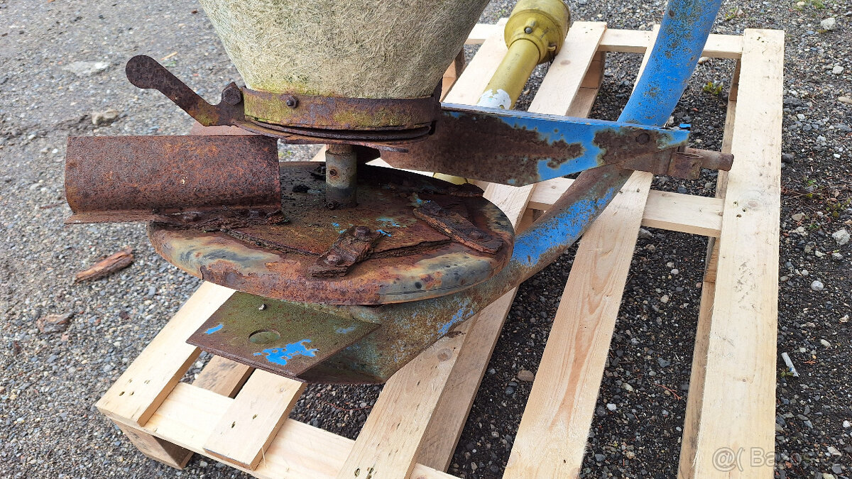 rozmetadlo umělých hnojiv - 5