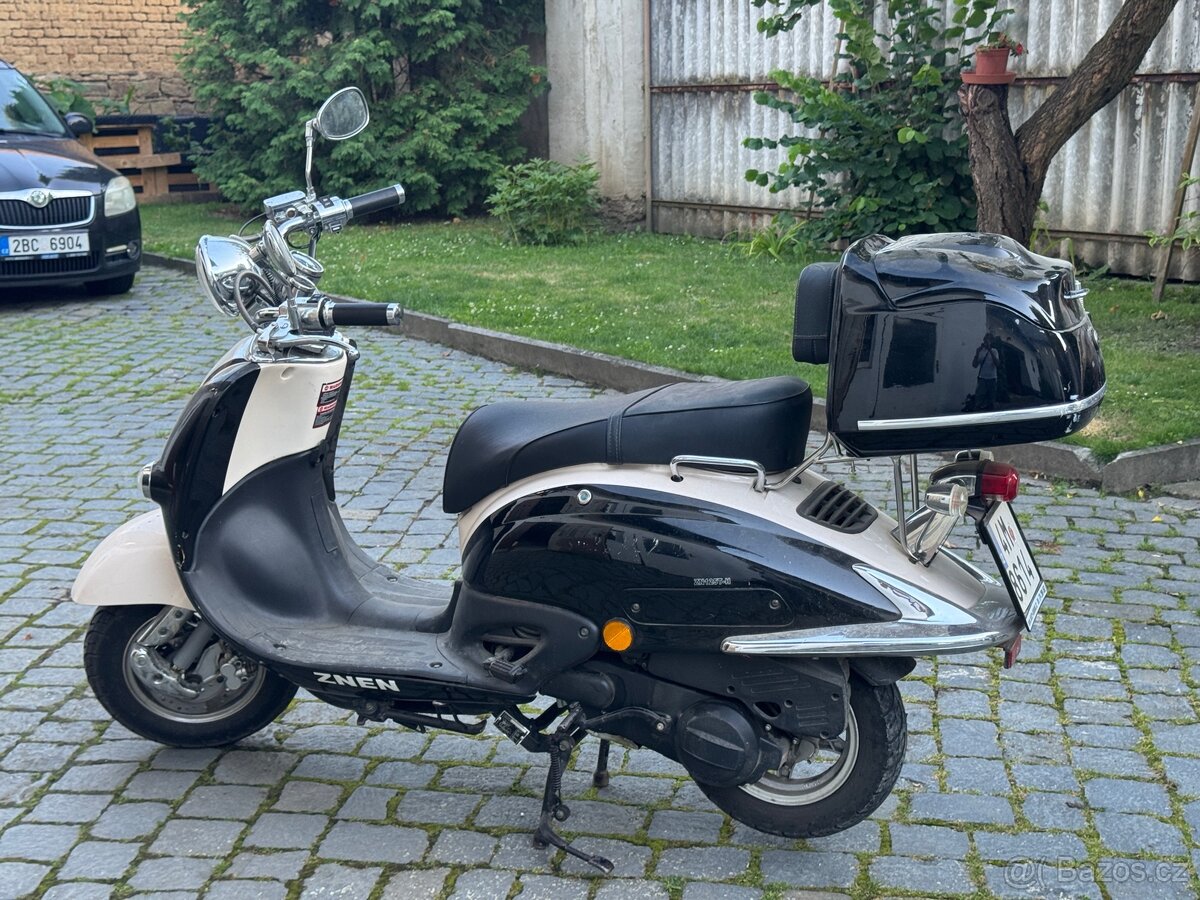 SKÚTR ZNEN RETRO - 5