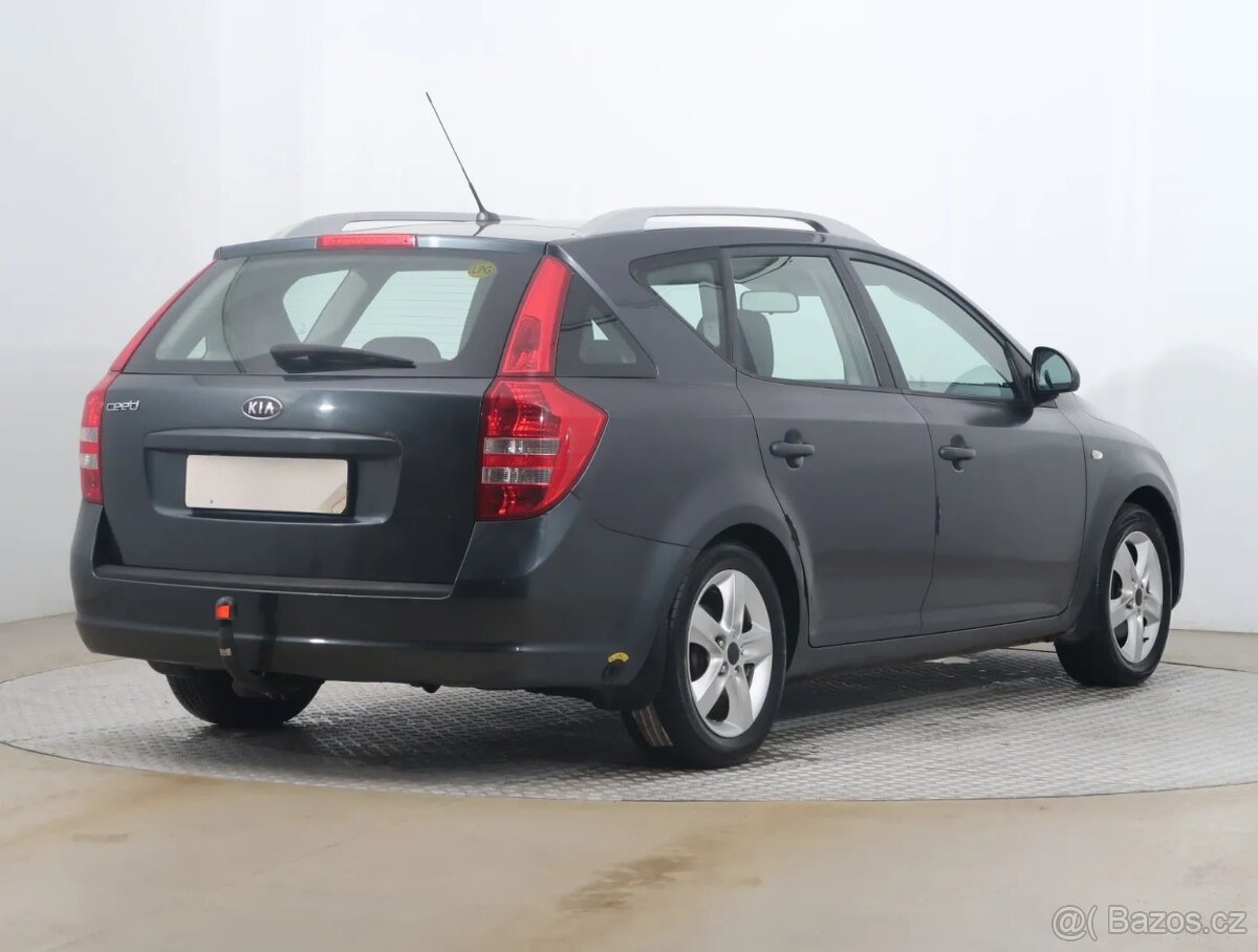 Kia Ceed 2009 1.4 LPG Combi - 5