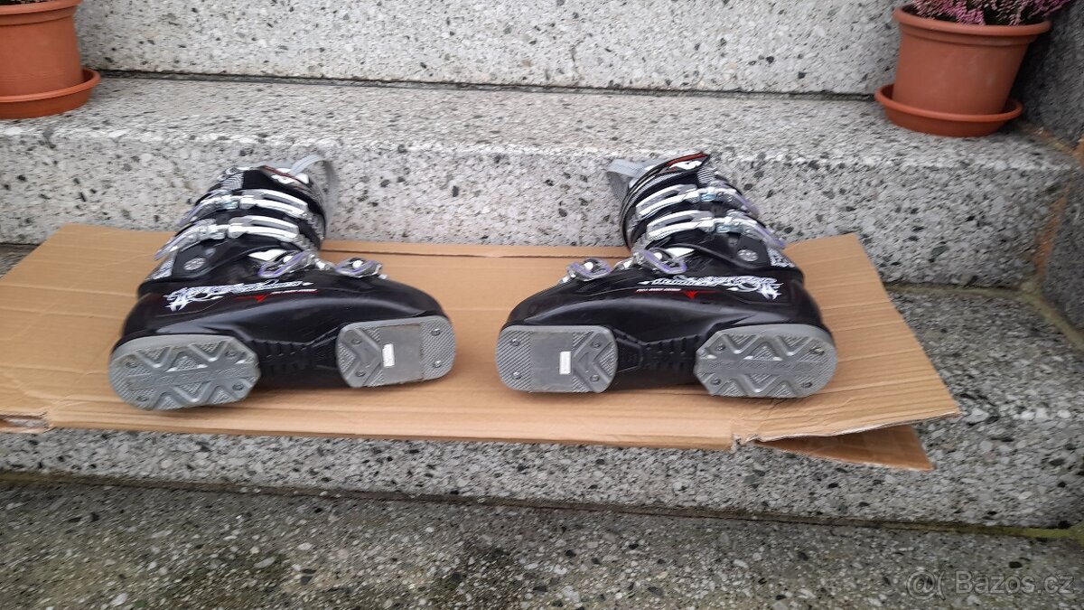 Kvalitní lyžáky Nordica 26-26,5 cm - 5