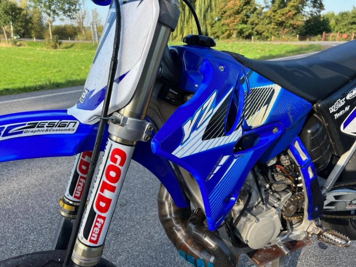 Yamaha YZ 250 - 5