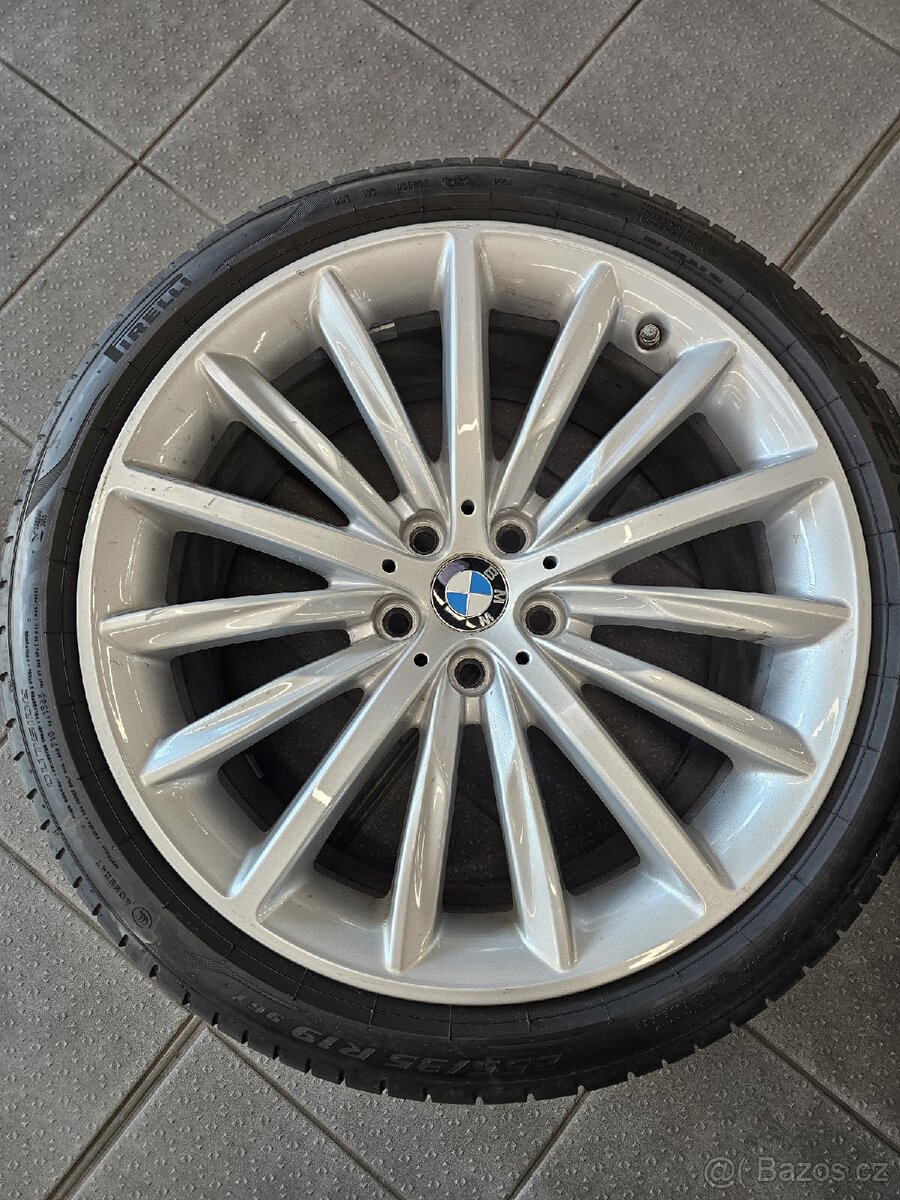 Kola BMW r19 style 633 - 5