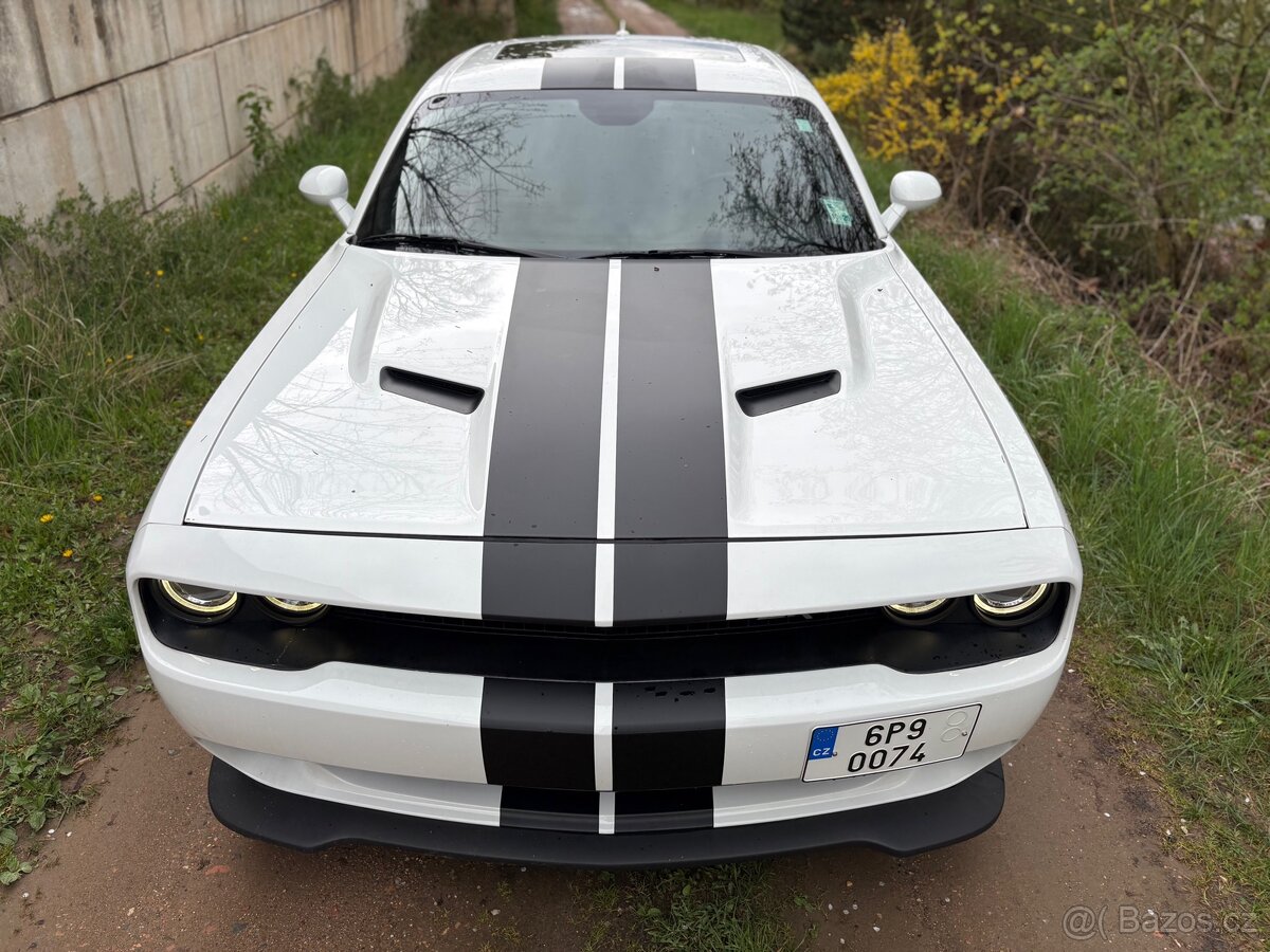 Dodge Challenger, 3.6L V6 - 5