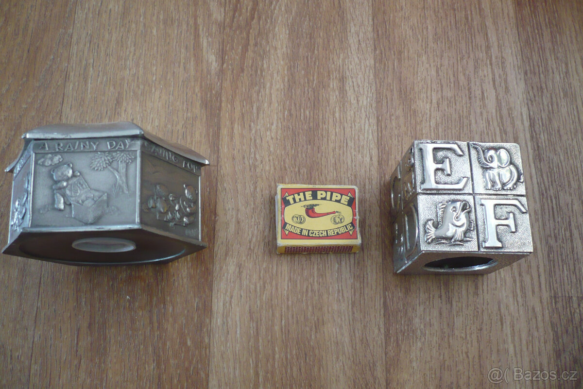 staré anglické pokladničky - 5