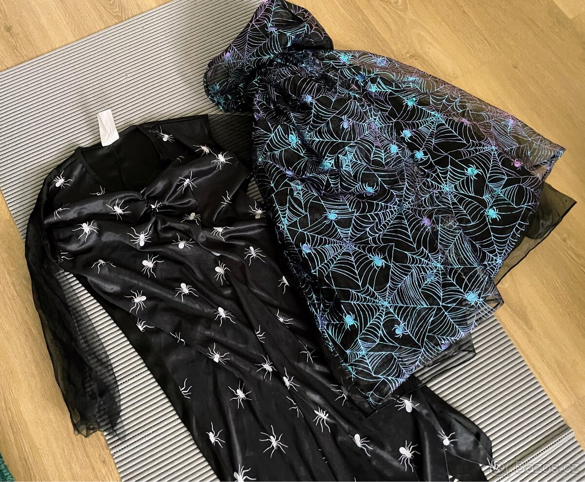 Krásný dívčí čarodějnický set H&M – šaty + plášť - 5
