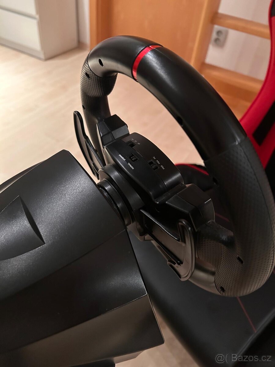 Herni volant na PS4/PS5/PC - 5