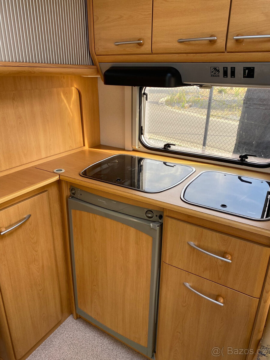 Knaus Südwind 450 FU, NOSIČ KOL - 5