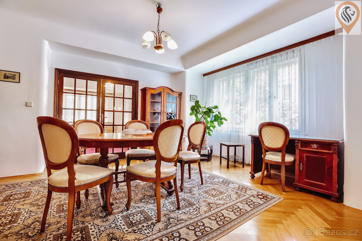 Pronájem velkorysého bytu 3+1 v centru Plzně – Havlíčkova ul - 5