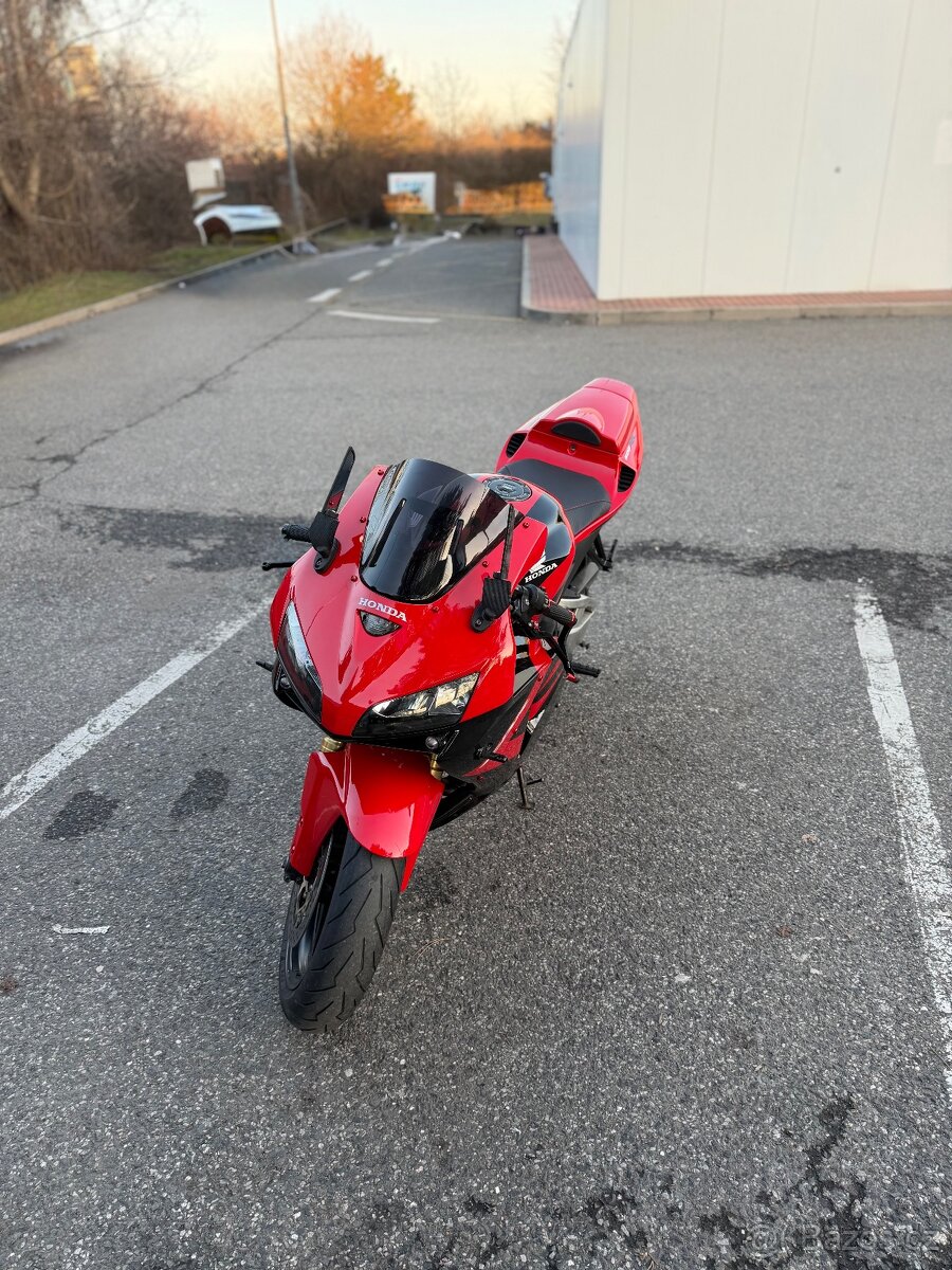 Honda CBR600RR 2006 - 5