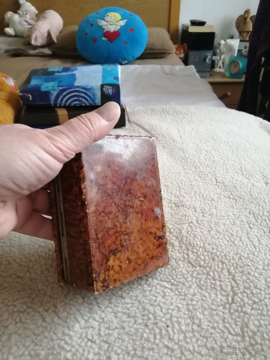 mramorová šperkovnice - 5