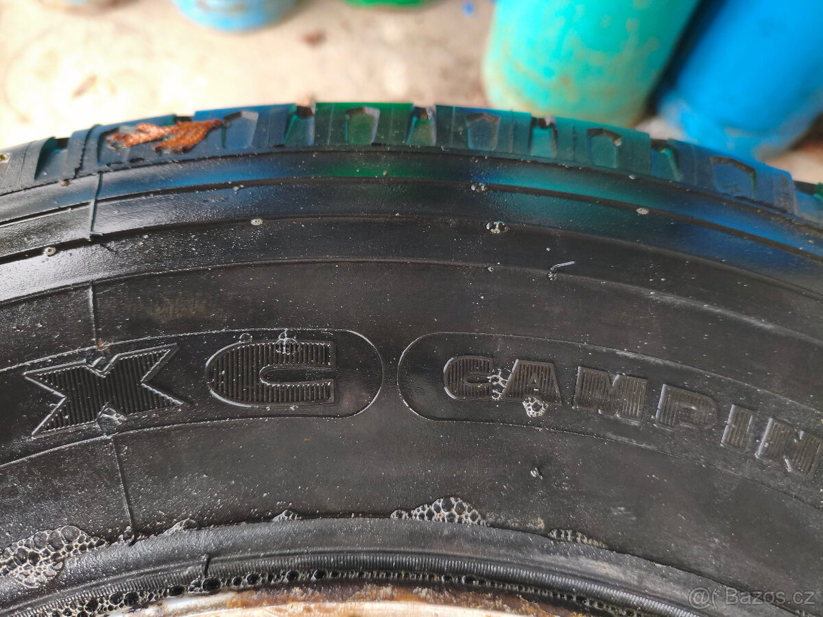 215/75 R16c Michelin XC camping - 5