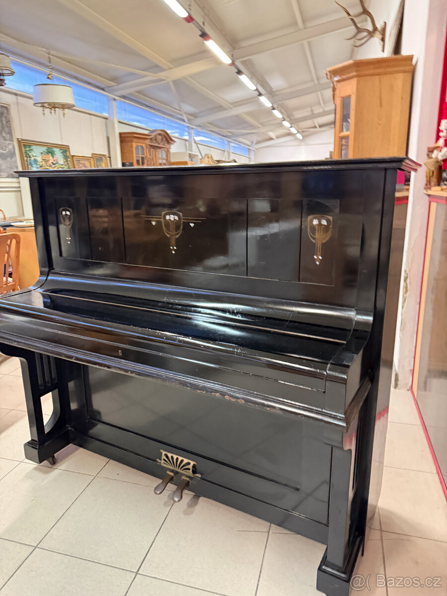 Dvakrát klavír- piano po servisu - 5