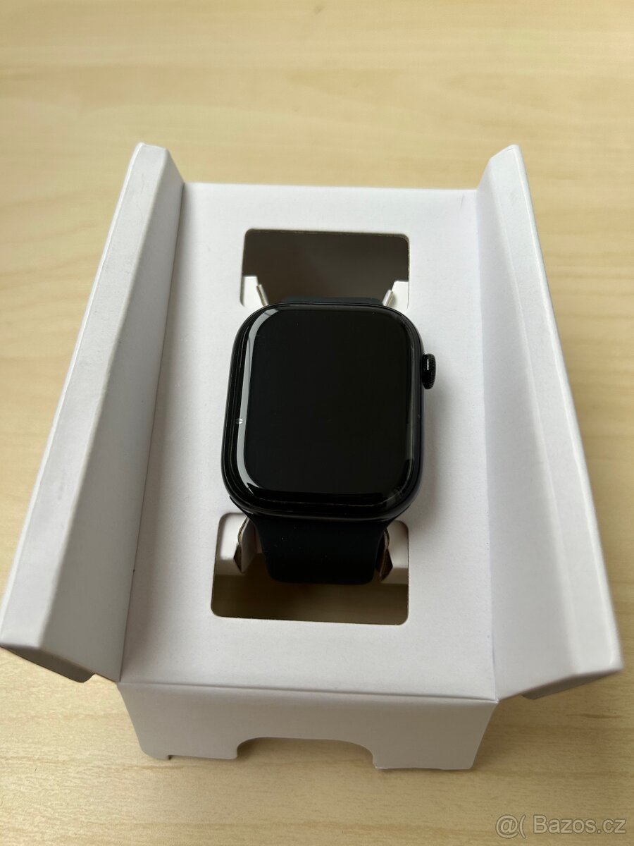 Apple Watch Series 10 (46 mm) + ochranný kryt – výborný stav - 5