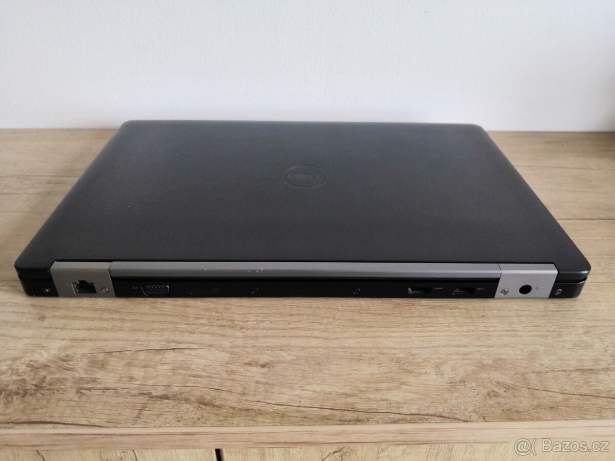 Dell 5570 i5 / 8 GB / 256 SSD / Baterie Excelent - 5