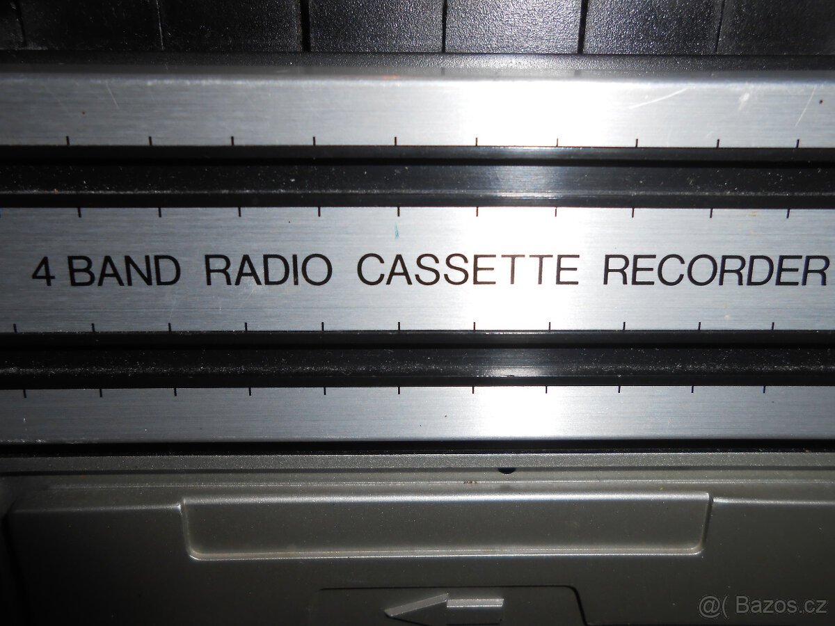 Vintage radiomagnetofon - 5