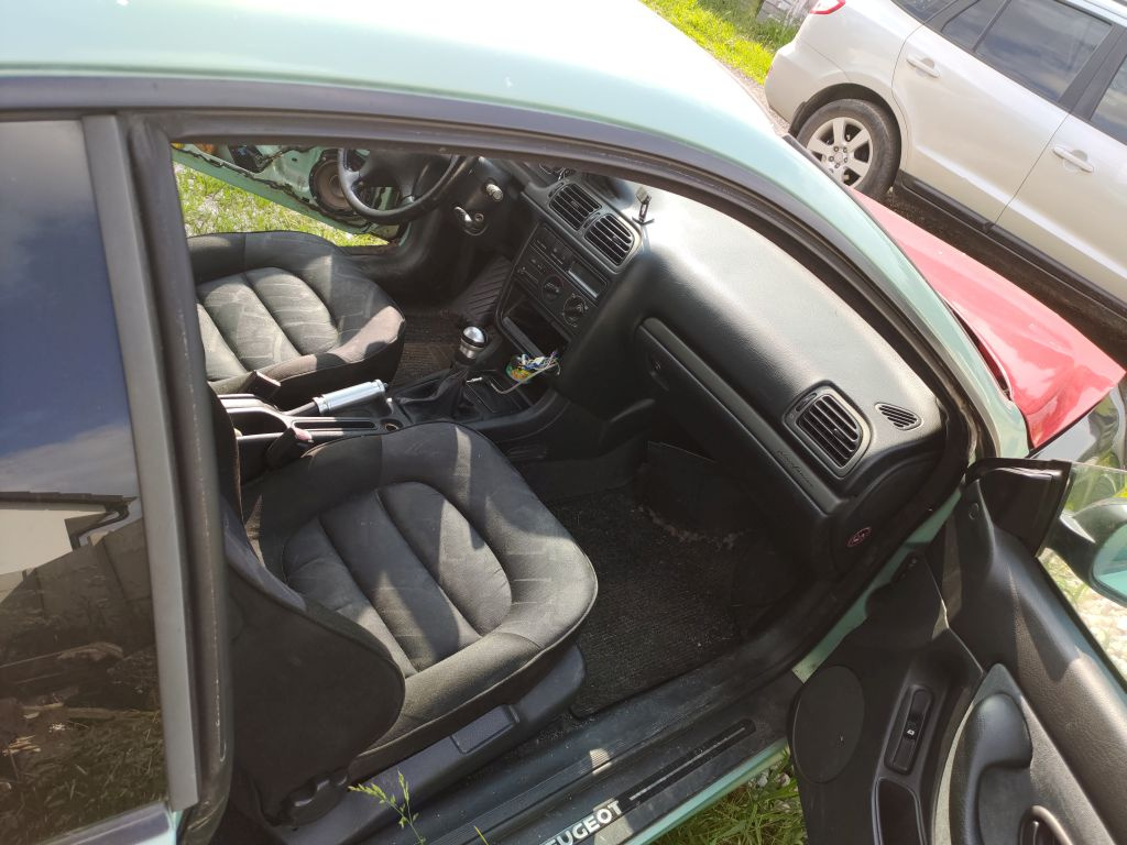 Díly Peugeot coupe 406 - 5