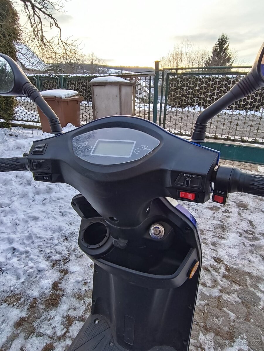 Elektricky vozik, skutr - 5