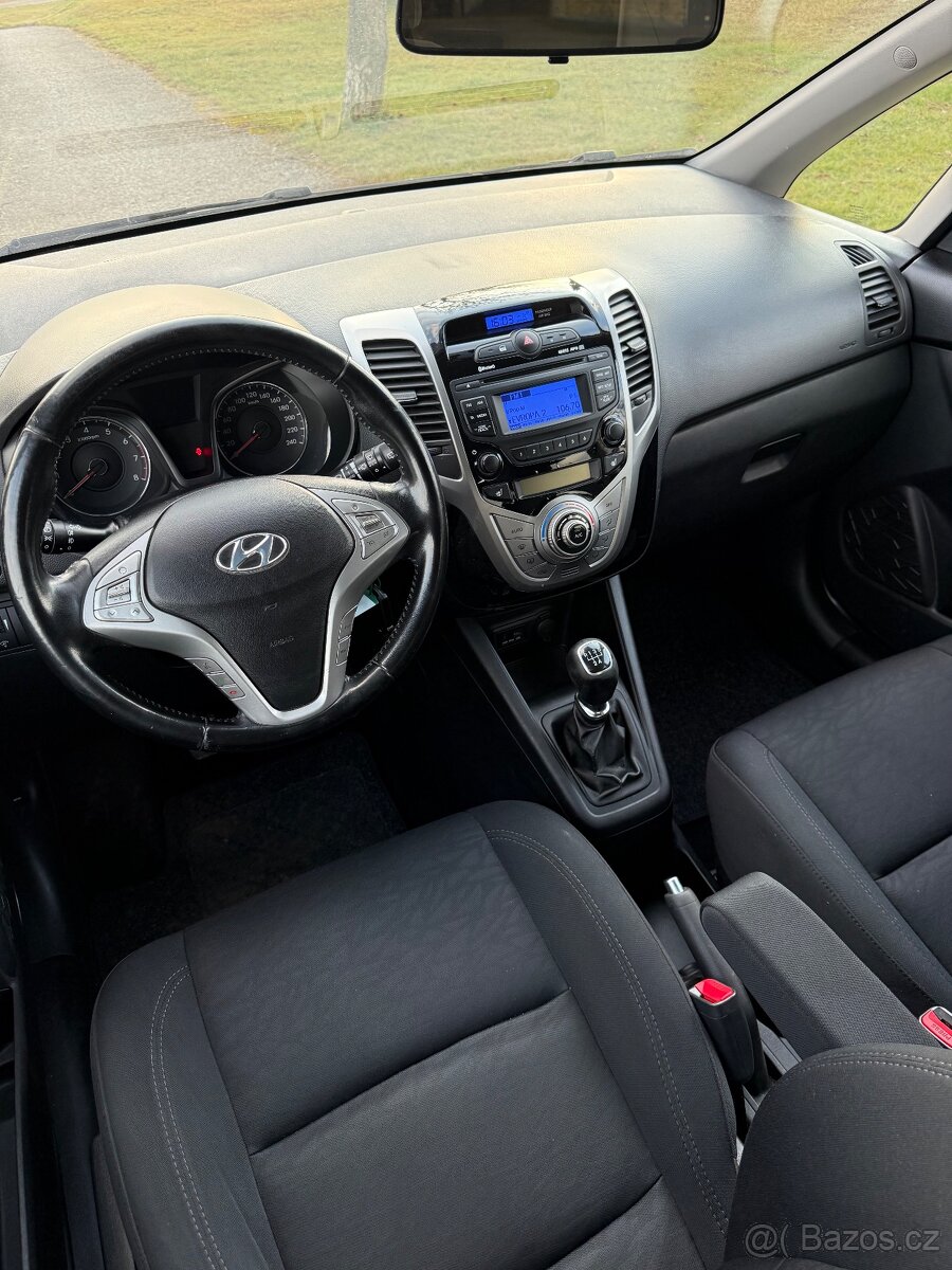 Hyundai ix20 1,4i - 5
