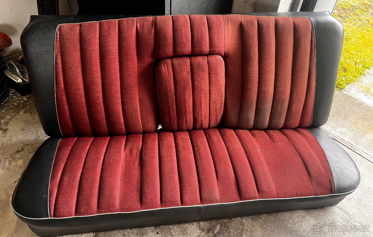 Tatra 603 sedacky interieru - 5