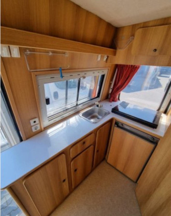 Prodám obytné auto kemper pössl - 5