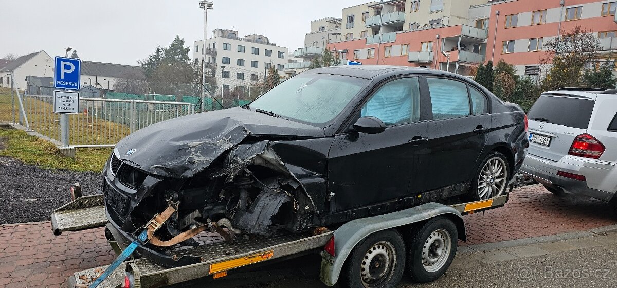 BMW 320i E90 - 110kW - díly z komplet vozidla - 5