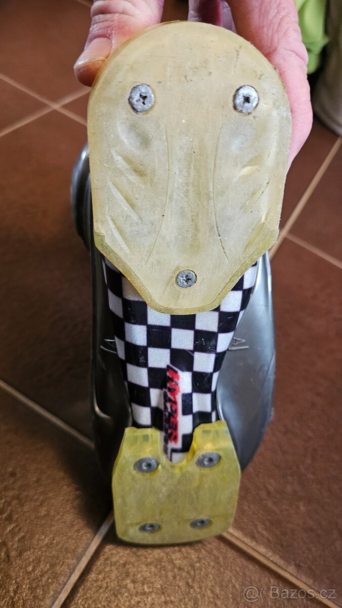 Lyzaky Atomic 23,5cm - 5