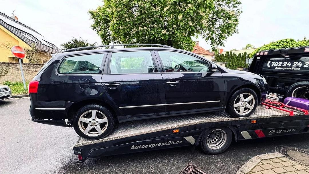 Veškeré náhradní díly VW Passat B6 kombi 2008 CBAB KNP LC9X - 5