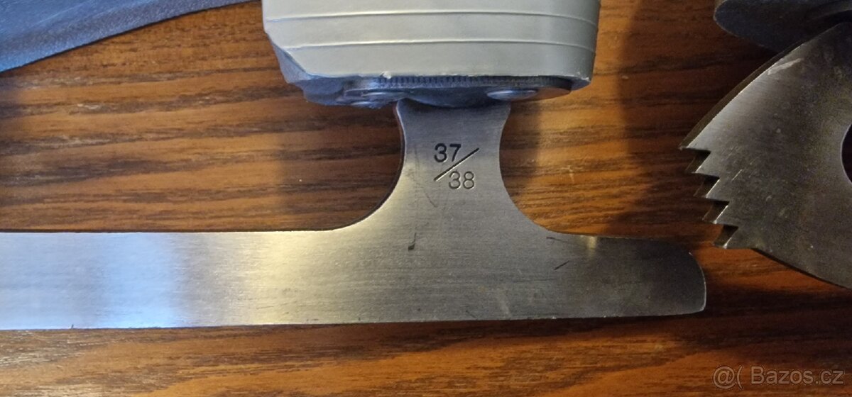 Lední dámské brusle velikost 38 - 5