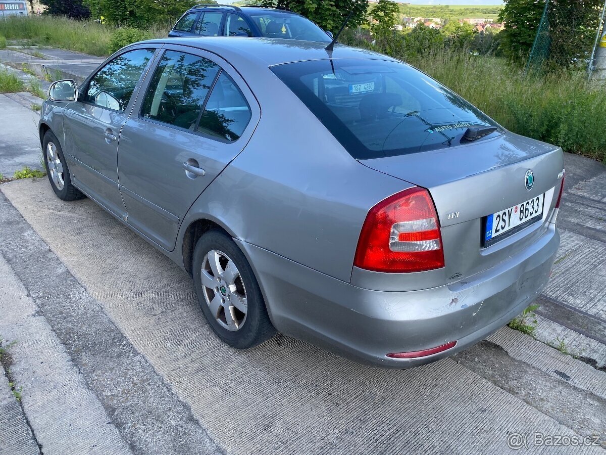 Škoda Octavia 1.6 tdi 77 kw - 2011 - 5