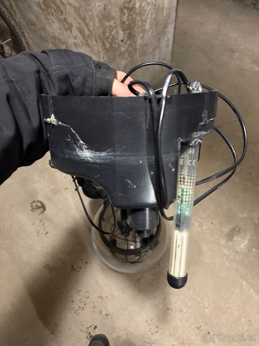 Akvárium koule Aquael - 5