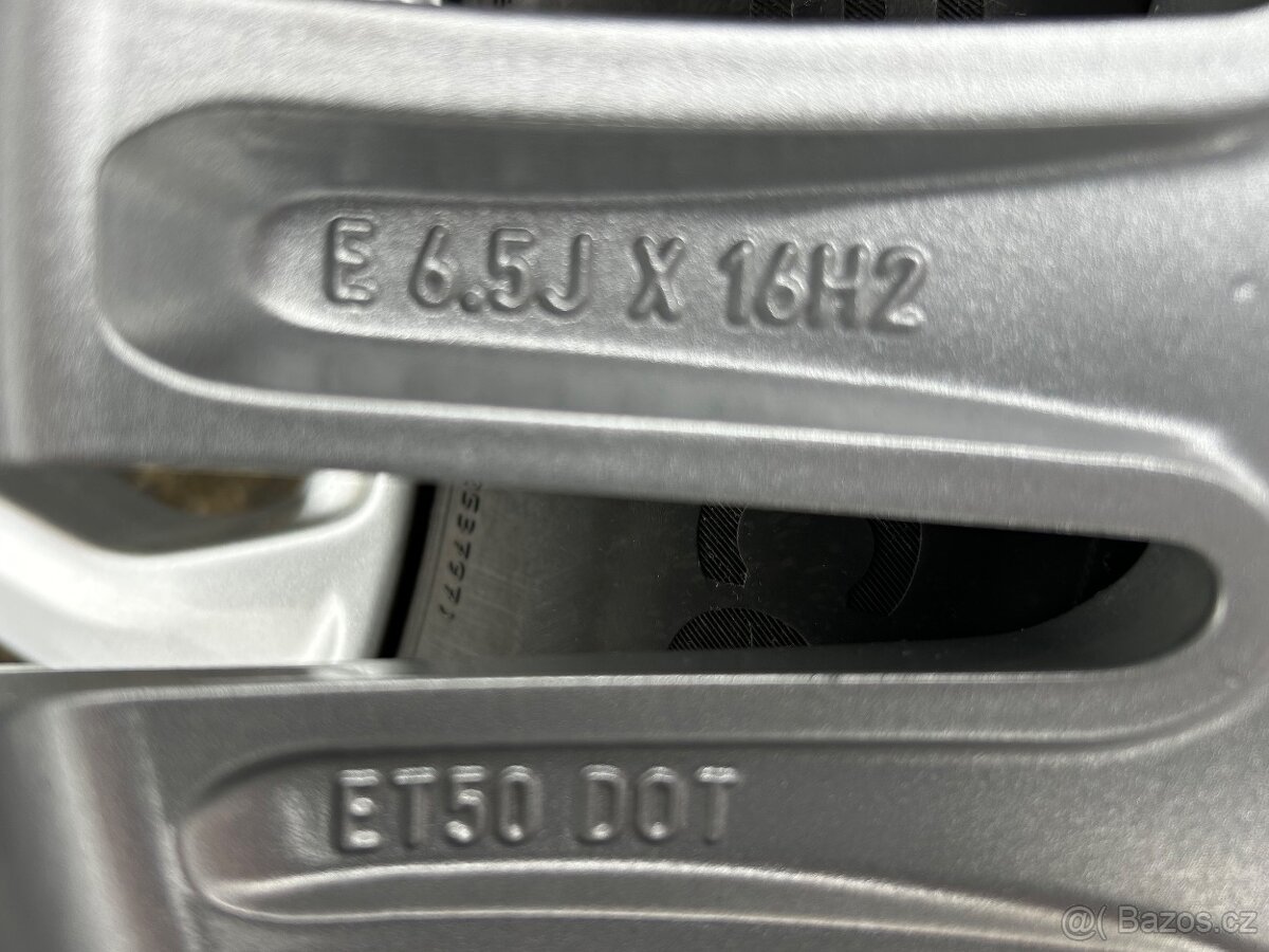 Ford Focus, 205/60/16 letní sada - 5