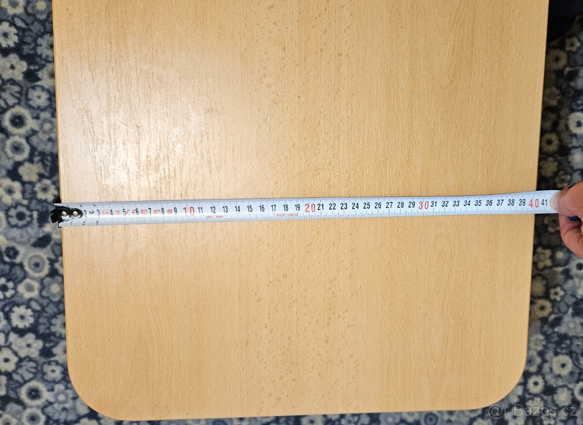 Konferenční stolek - 5