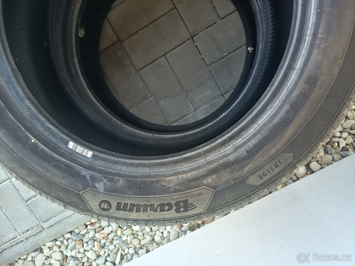 Letní pneu 225.50,17.Y XL. - 5