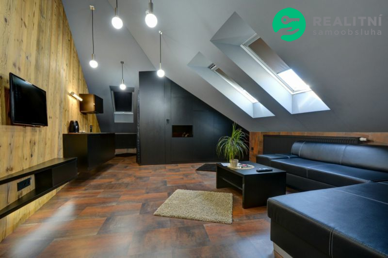 Prodej obchodního prostoru 1 100 m² Šumperk, Dr. E.... - 5