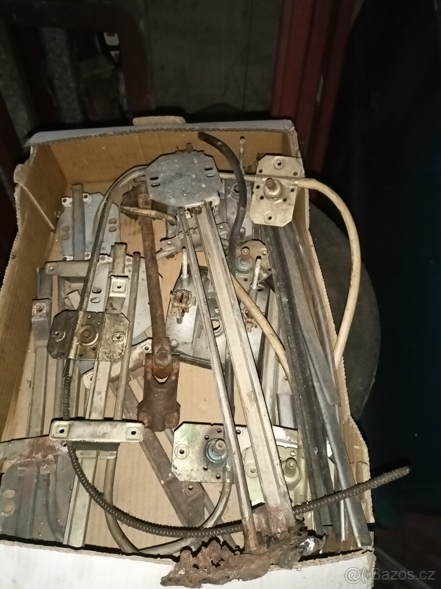 Mnoho dílů na Ford Cortina MK3 labuť Capri Taunus Escort - 5