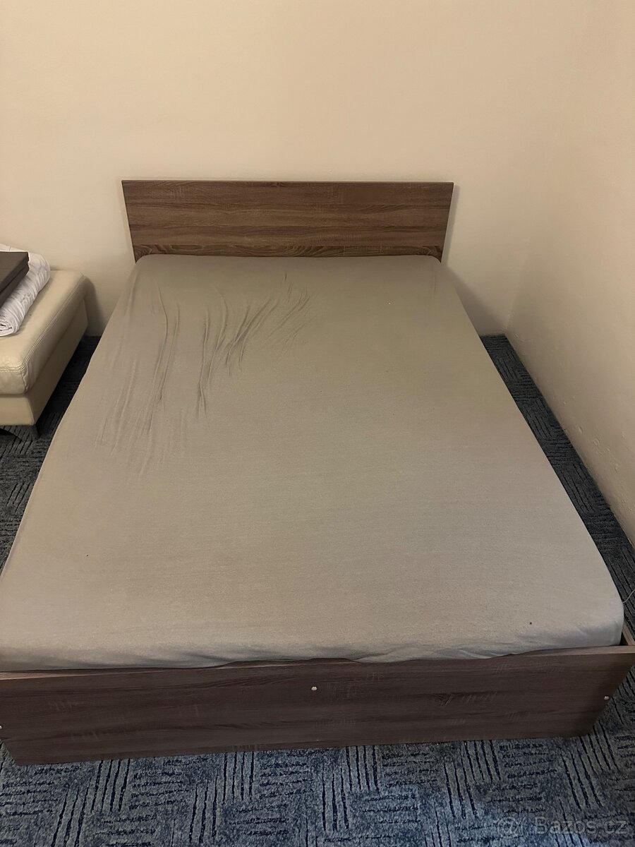 Postel s matrací - 5