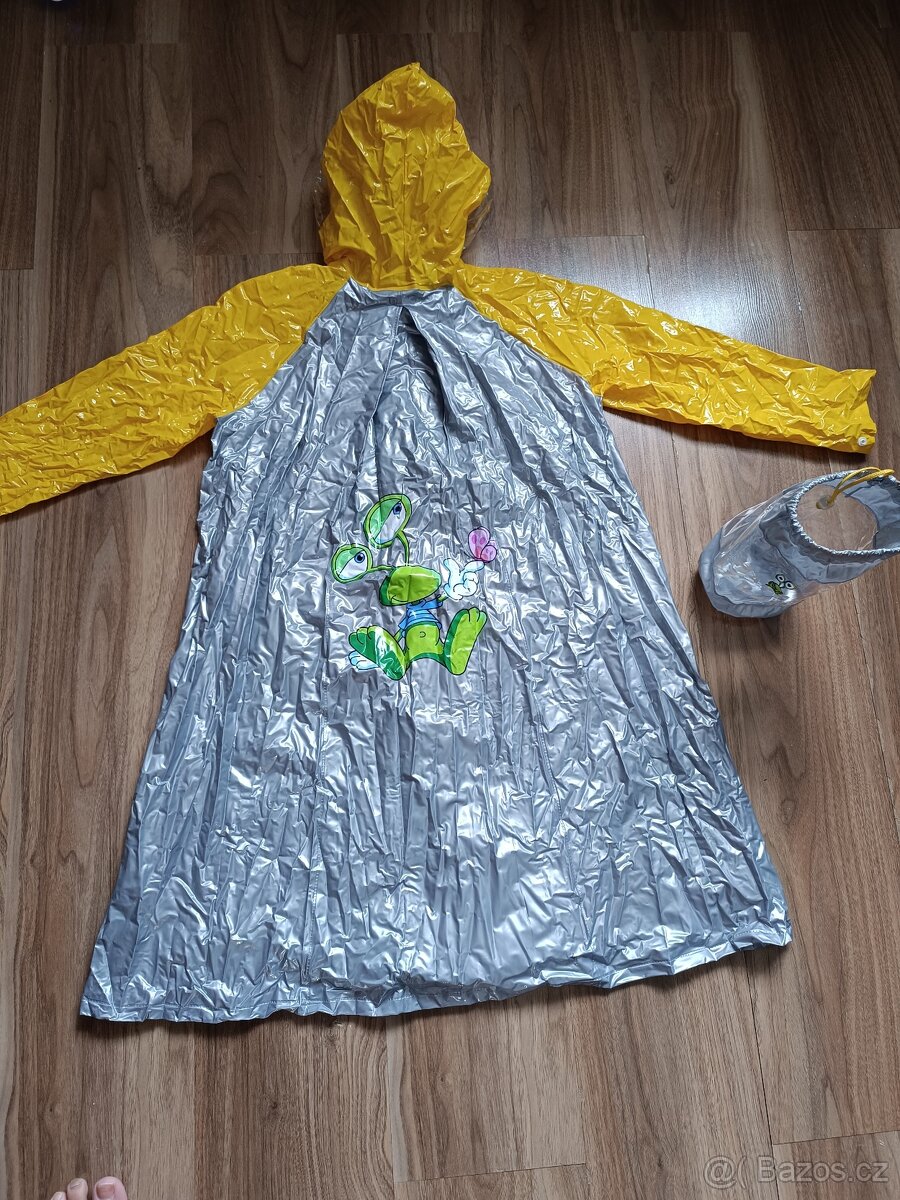 DÍVČÍ PLÁŠTĚNKA vel.134/140,zn.FROG - 5