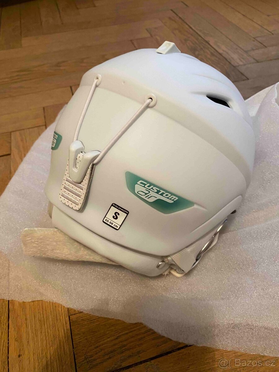 Prodám zánovní dámskou helmu na lyže - 5