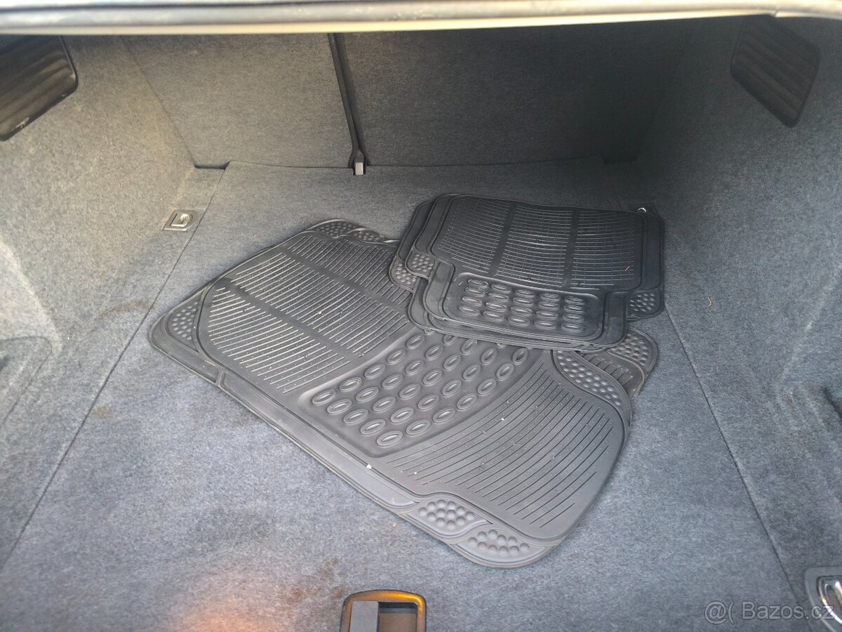 Audi A4, KRÁSNÁ,125TKM,1MAJ91LET,SERVIS - 5