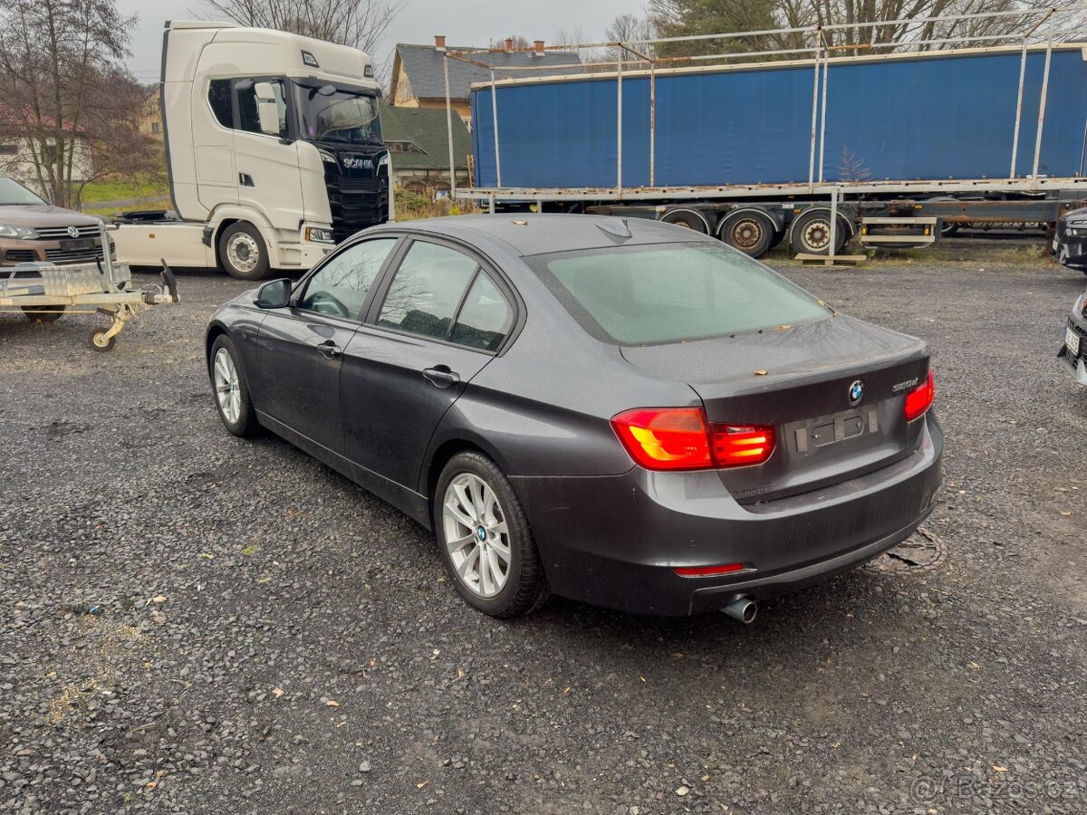 BMW Řada 320d, navi, xenon, kola - 5