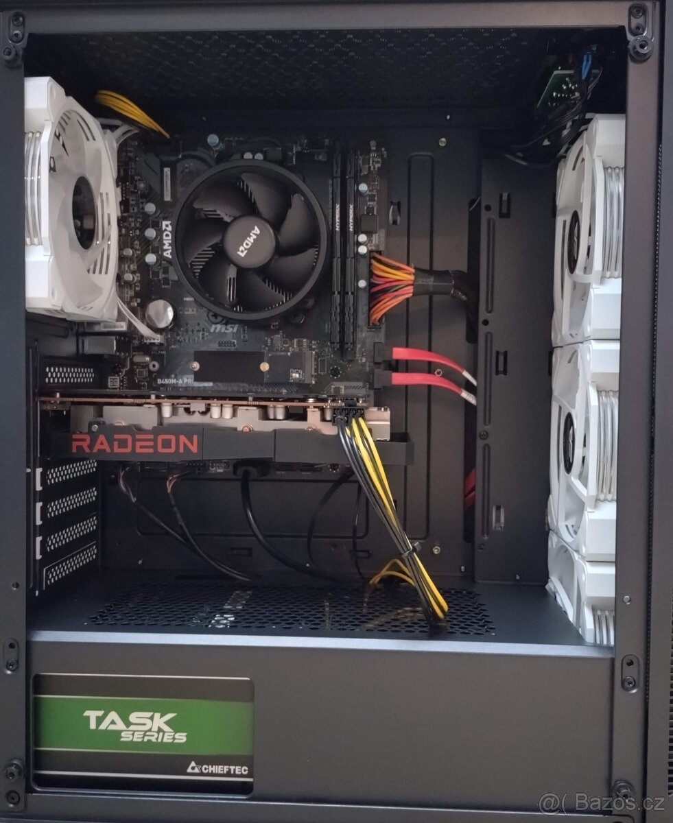 Herní PC s Ryzen 3600, RX 6600XT a 23" 1080p monitorem - 5