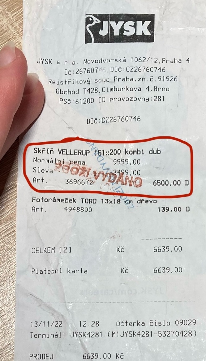 Šatní skříň VELLERUP 151x200 cm - 5