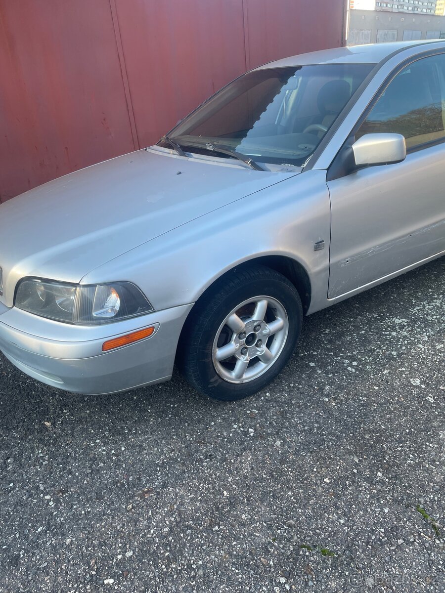 Volvo V40 1.8 90kw LPG na ND - 5