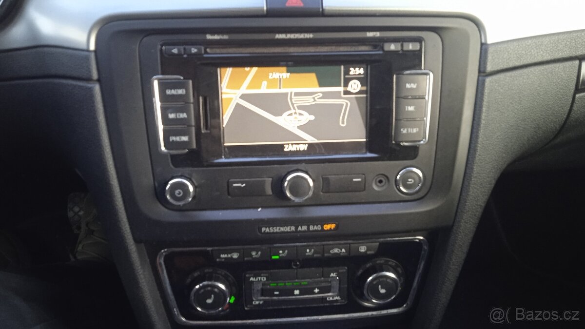 ŠKODA SUPERB II SEDAN 1,8TSi118kw,rv2009,DSG,XENONY - 5