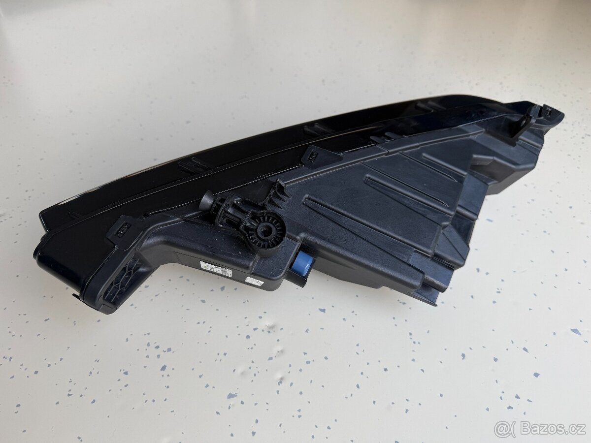 Mlhovka LED levá přední ORIGINAL Škoda 3V0941699B - 5