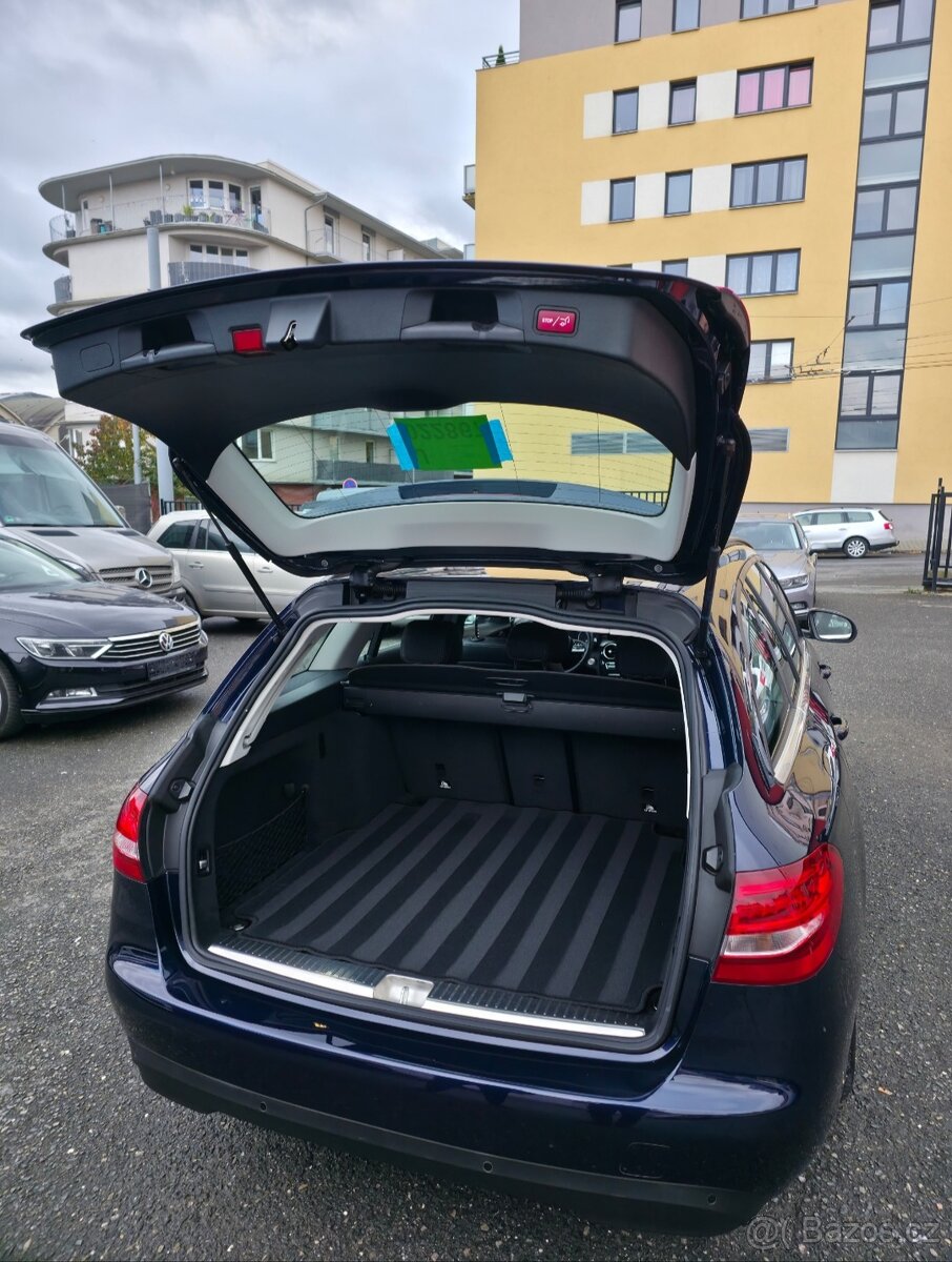 Mercedes Benz C220 W205, 143kw ,104000km - 5