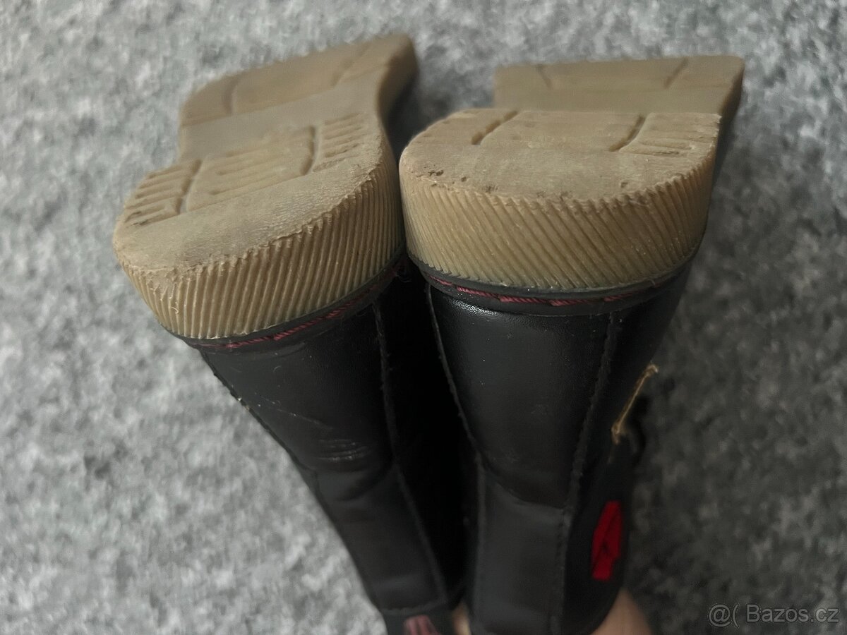 Dětské dívčí černé vyteplené traktorky vel. 27 - 5