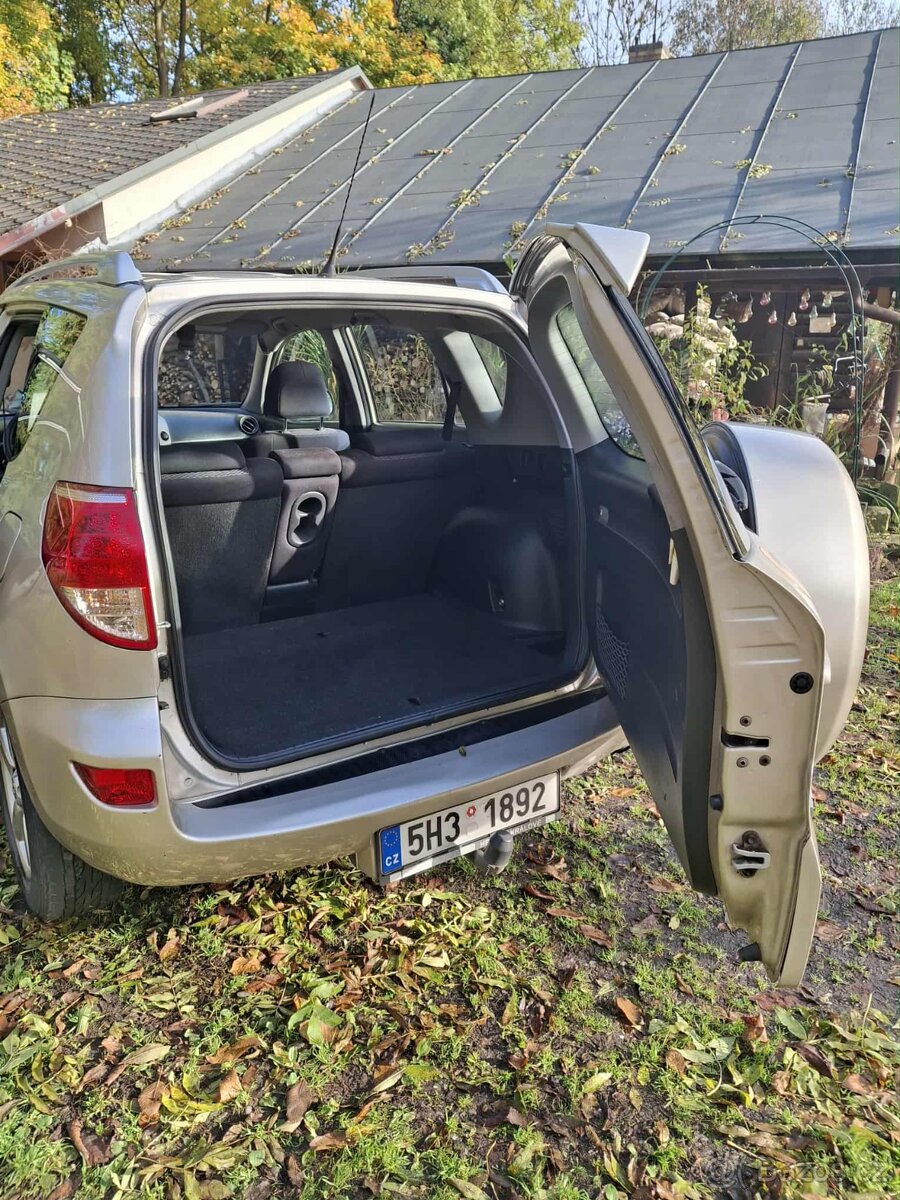 Prodej Toyota Rav4 - 5