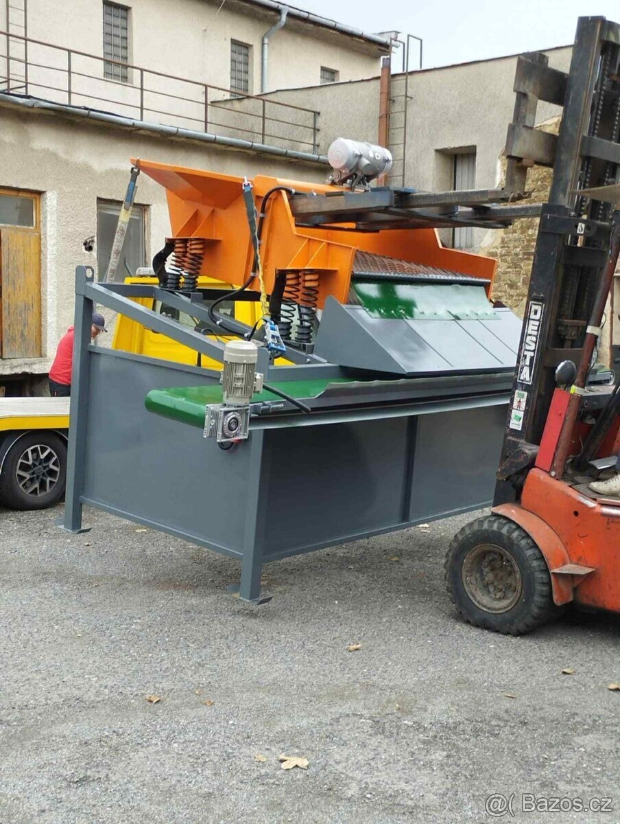 PROFESIONÁLNÍ TŘÍDIČKA ZEMINY A KAMENE Dvousítný . - 5