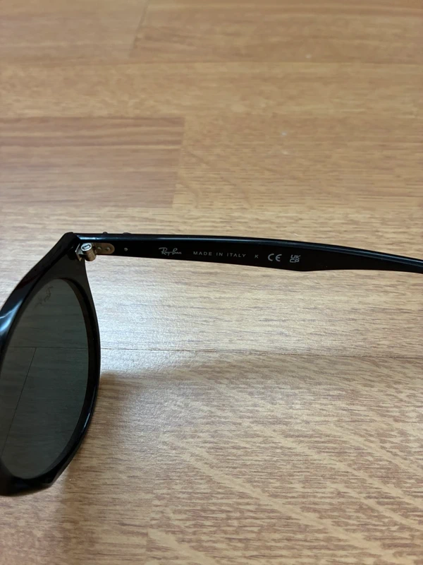 Sluneční brýle značky Ray-Ban - 5